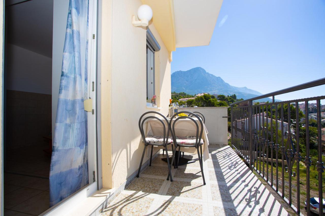 Apartmani Putnik Baška Voda Exterior foto