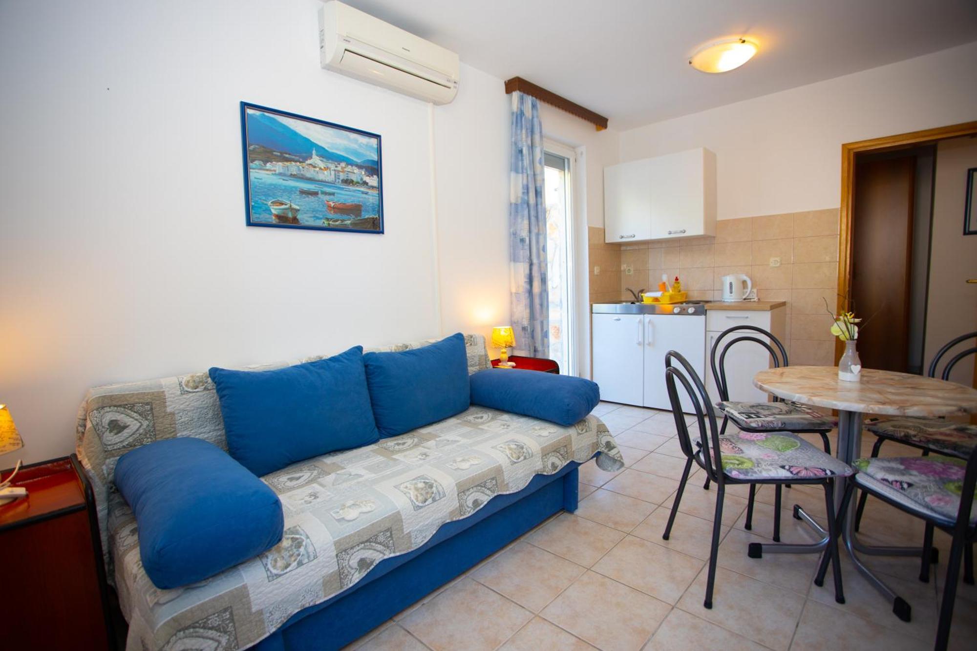 Apartmani Putnik Baška Voda Exterior foto